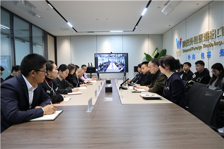 2月21日，進(jìn)出口公司傳達(dá)學(xué)習(xí)陜外集團(tuán)深化“三個(gè)年”活動(dòng)暨“二次創(chuàng)業(yè)”推進(jìn)會(huì)精神。_副本.jpg